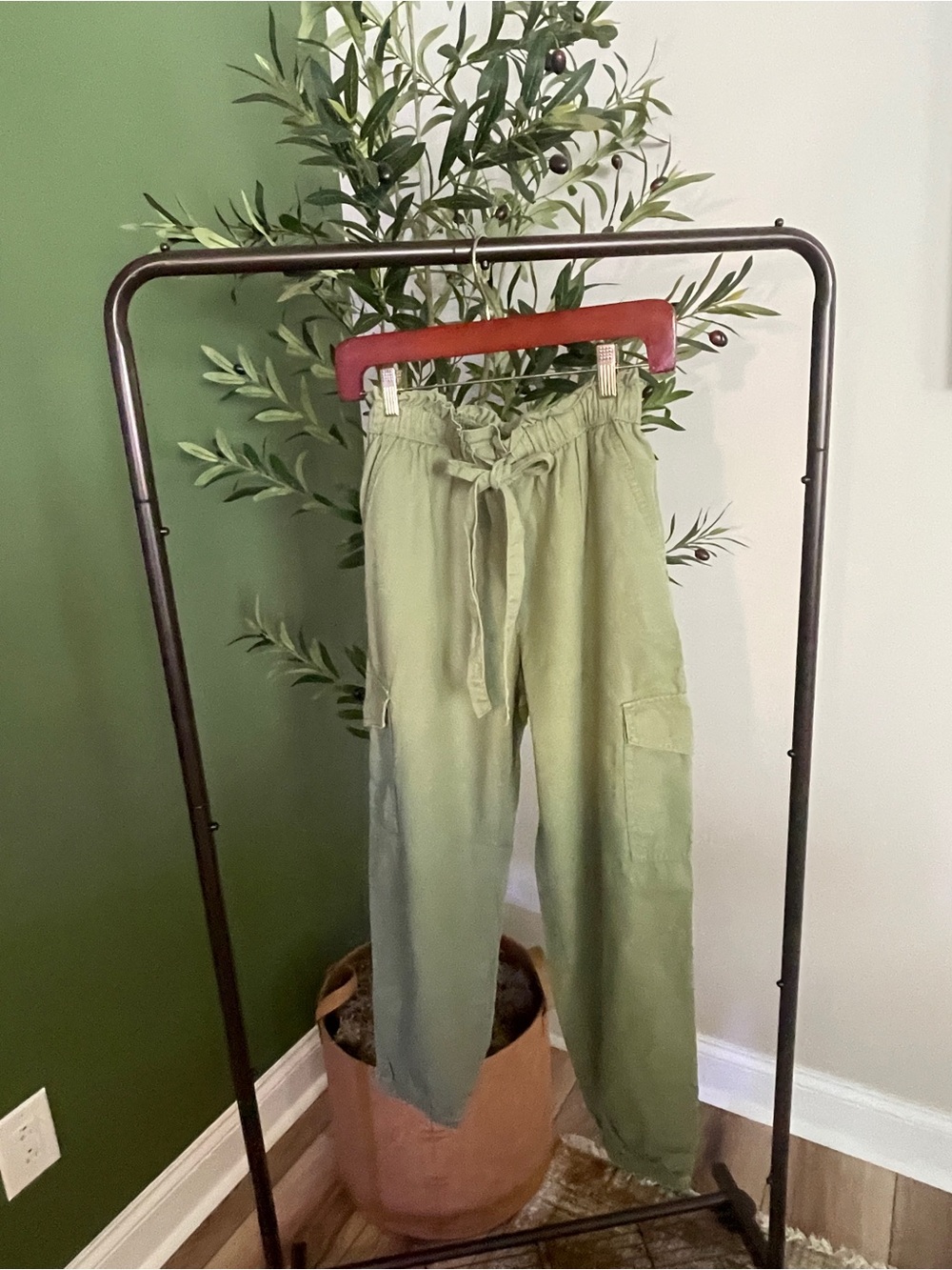 Casual Olive Green Cargo Drawstring Pants